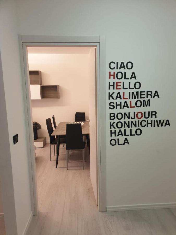 J&M House -Fronte Ospedale- Incluso Netflix E Disney Plus Udine Eksteriør billede
