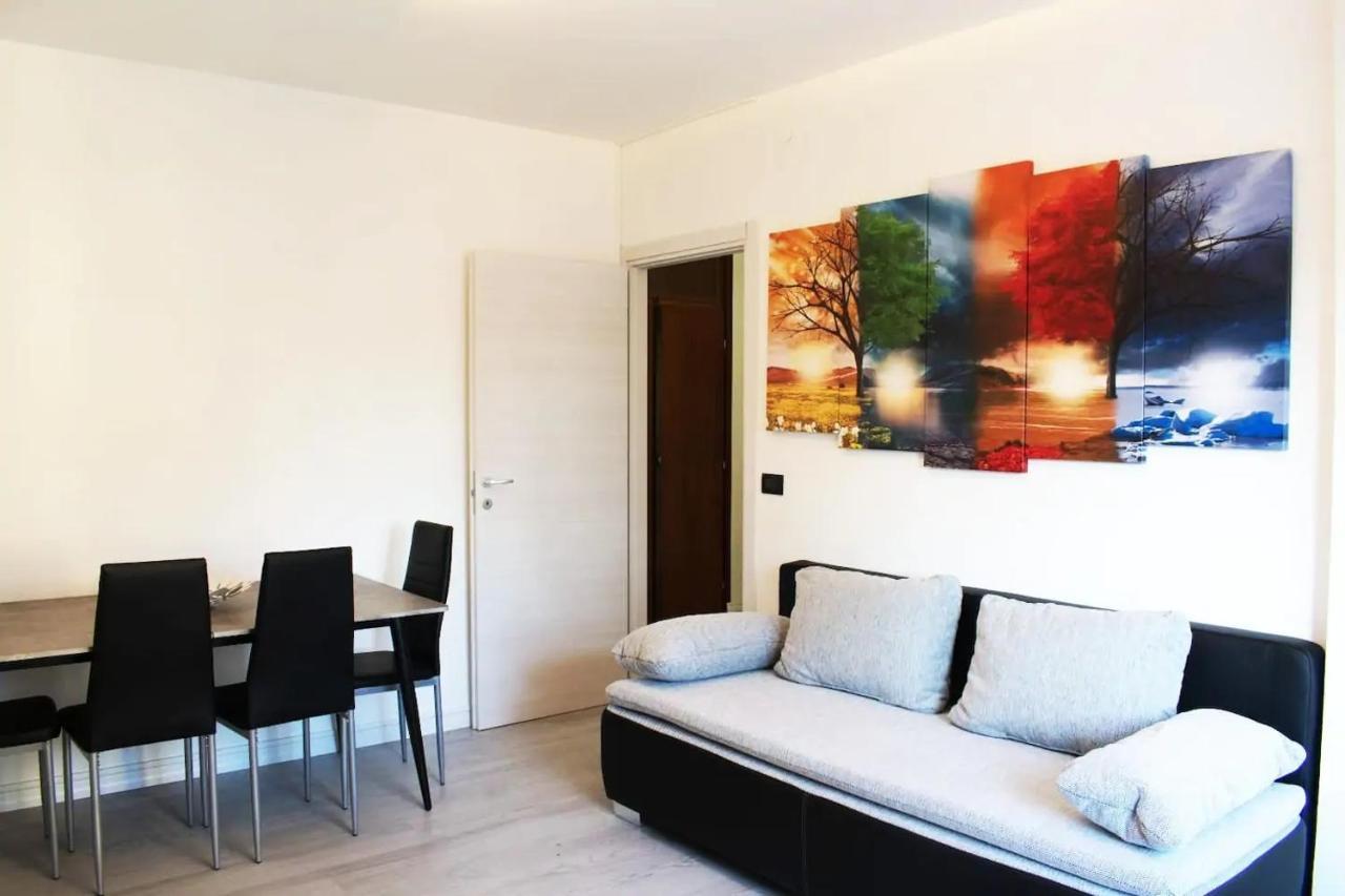 J&M House -Fronte Ospedale- Incluso Netflix E Disney Plus Udine Eksteriør billede